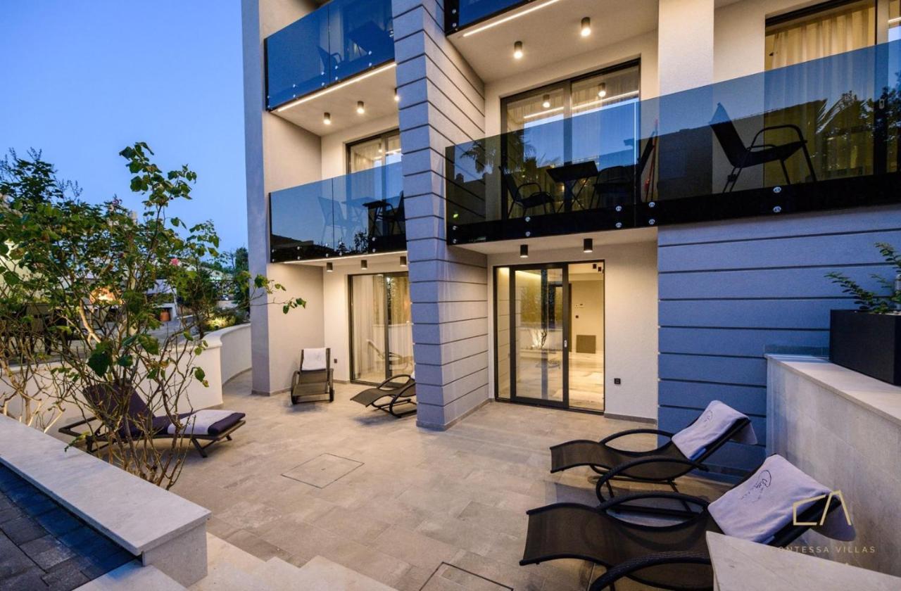 Luxury Apartments In Villa Curiera Malinska Rum bild