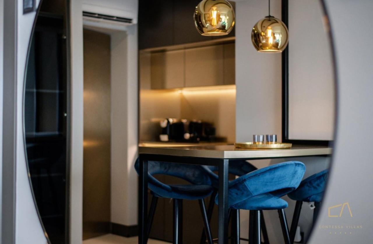 Luxury Apartments In Villa Curiera Malinska Rum bild